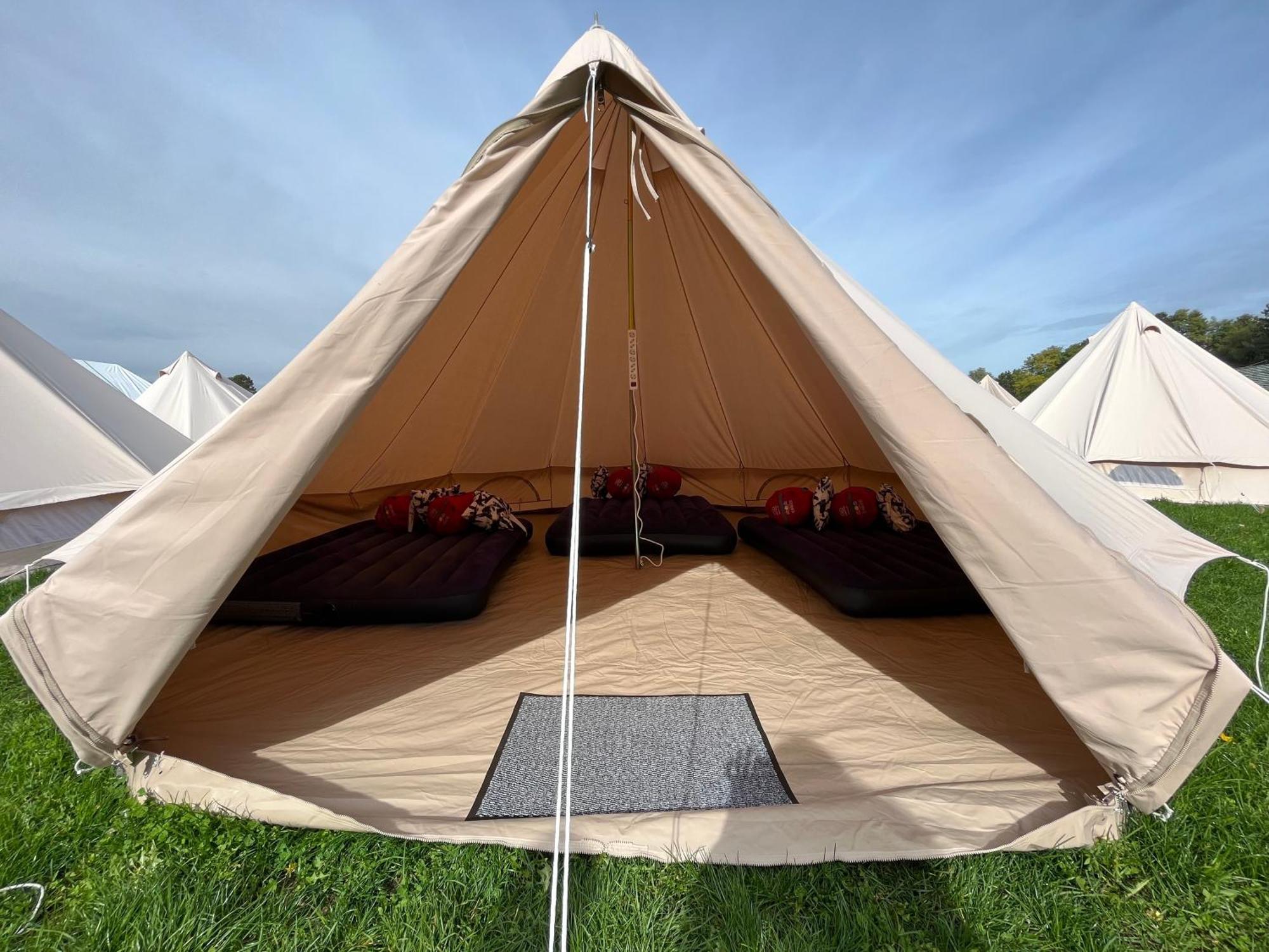 Festanation Oktoberfest Camp #2 Hotel Munchen Bagian luar foto
