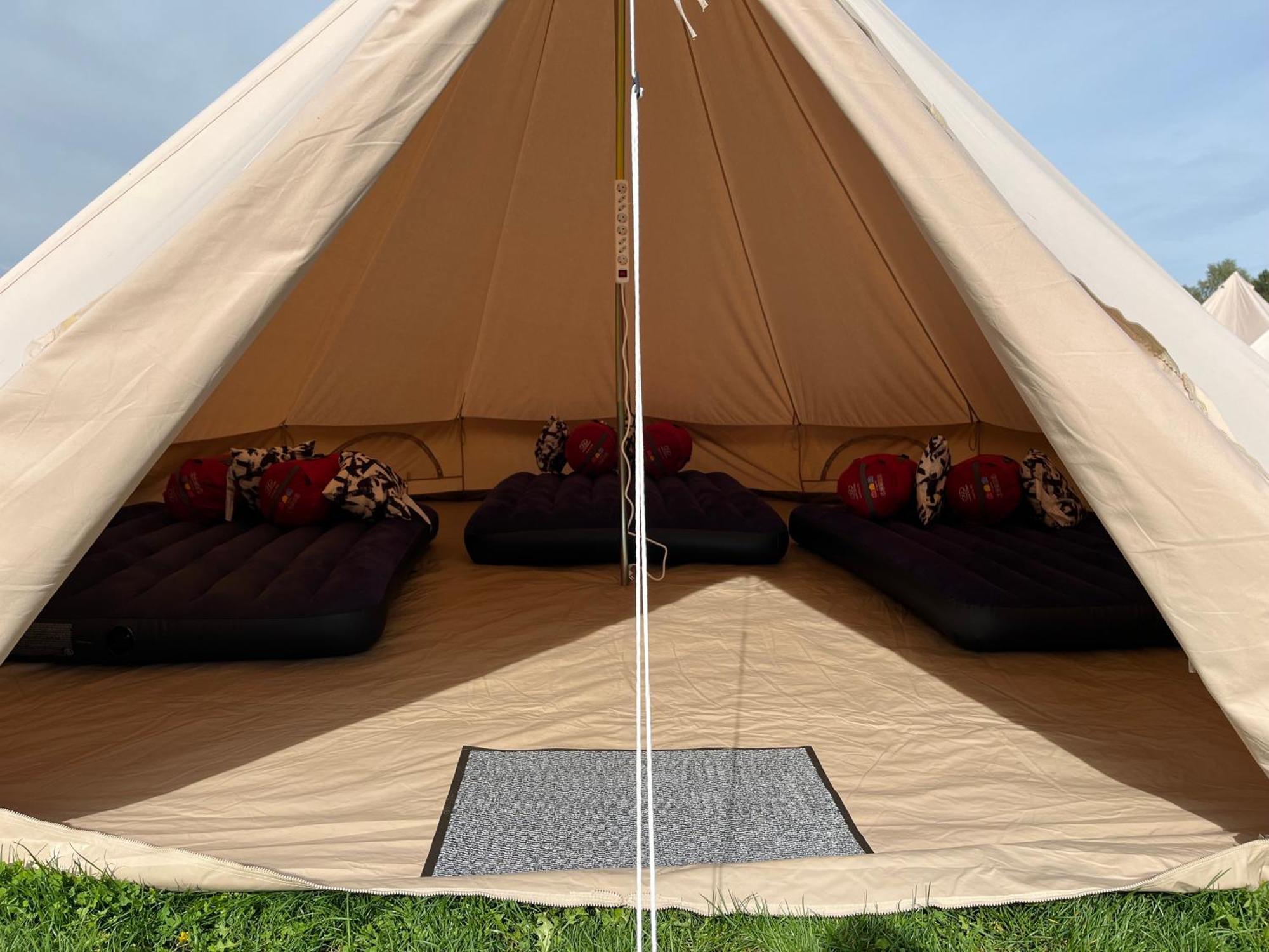 Festanation Oktoberfest Camp #2 Hotel Munchen Bagian luar foto