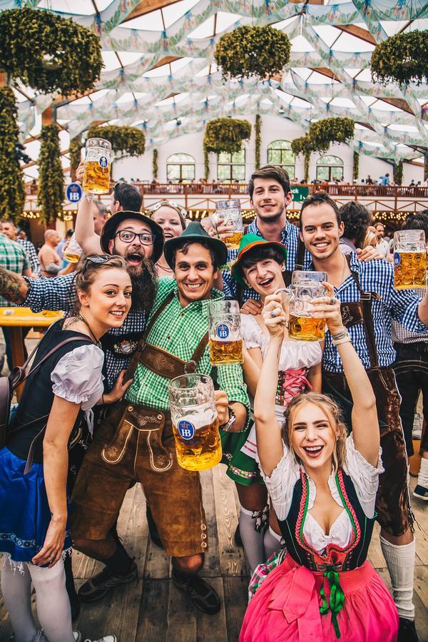 Festanation Oktoberfest Camp #2 Hotel Munchen Bagian luar foto